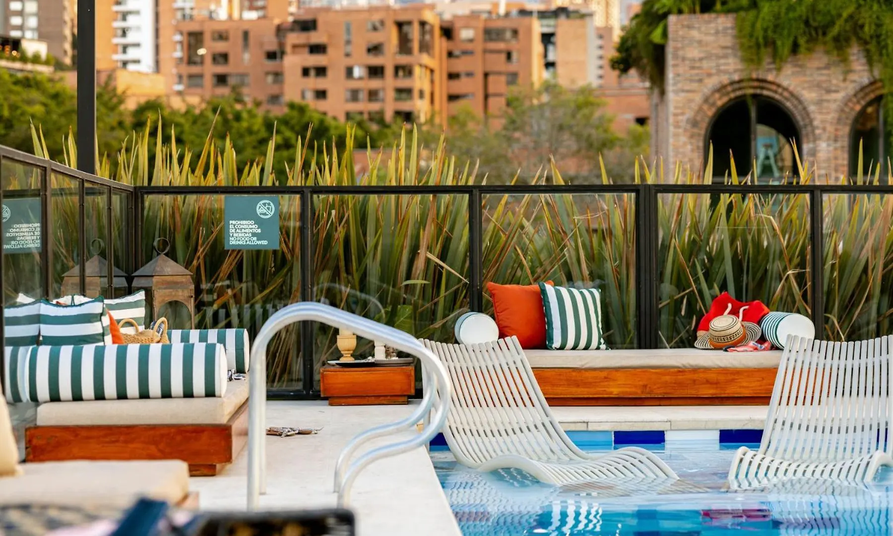 Loma Verde Aparthotel Medellin