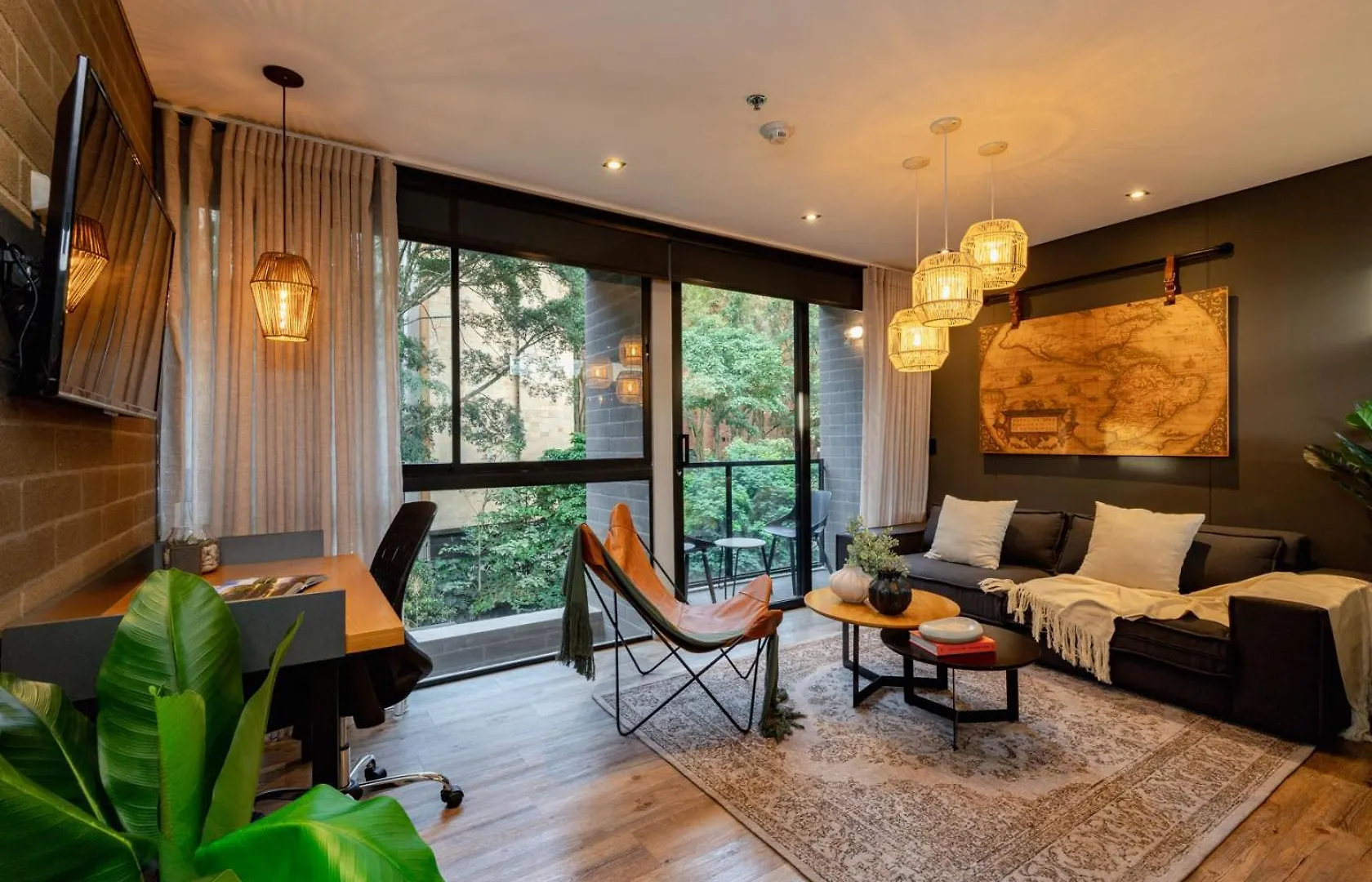 Loma Verde Aparthotel contacts