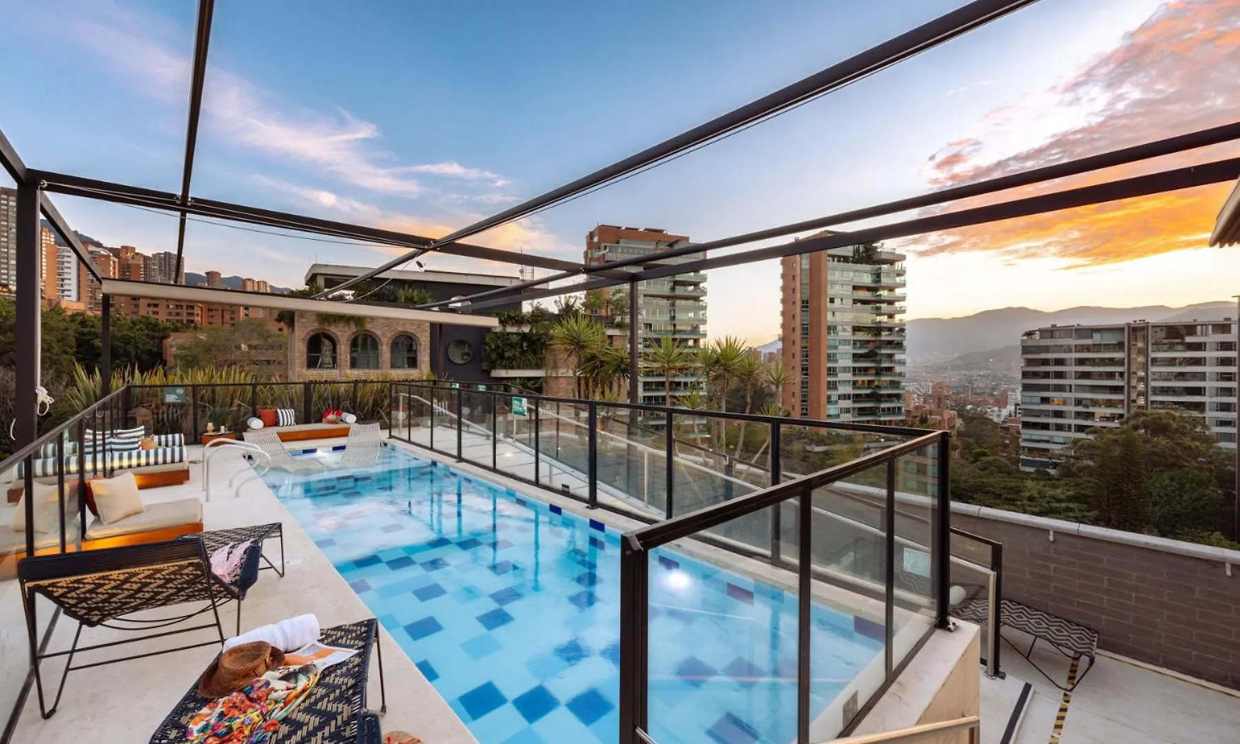 מדיין Loma Verde Aparthotel 4*,